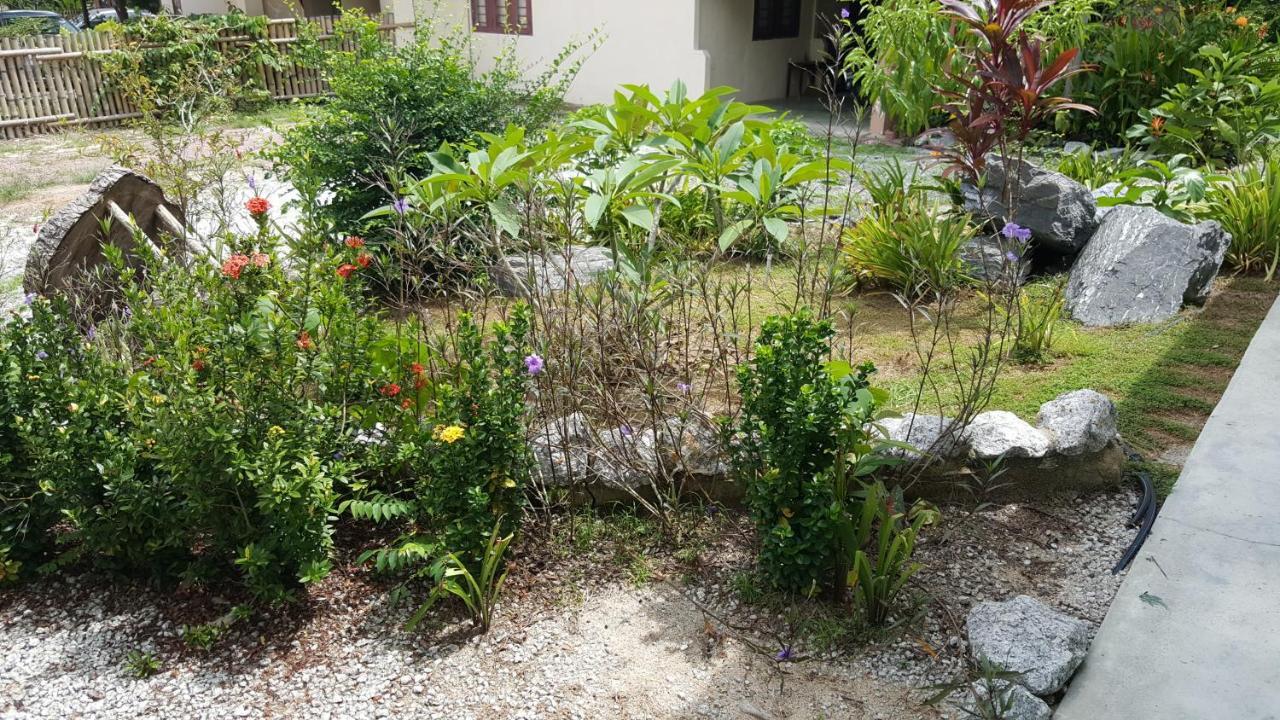 Padang Mat Sirat Sabandy House B&B المظهر الخارجي الصورة